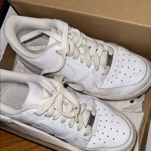 Nike White Women's Sneakers